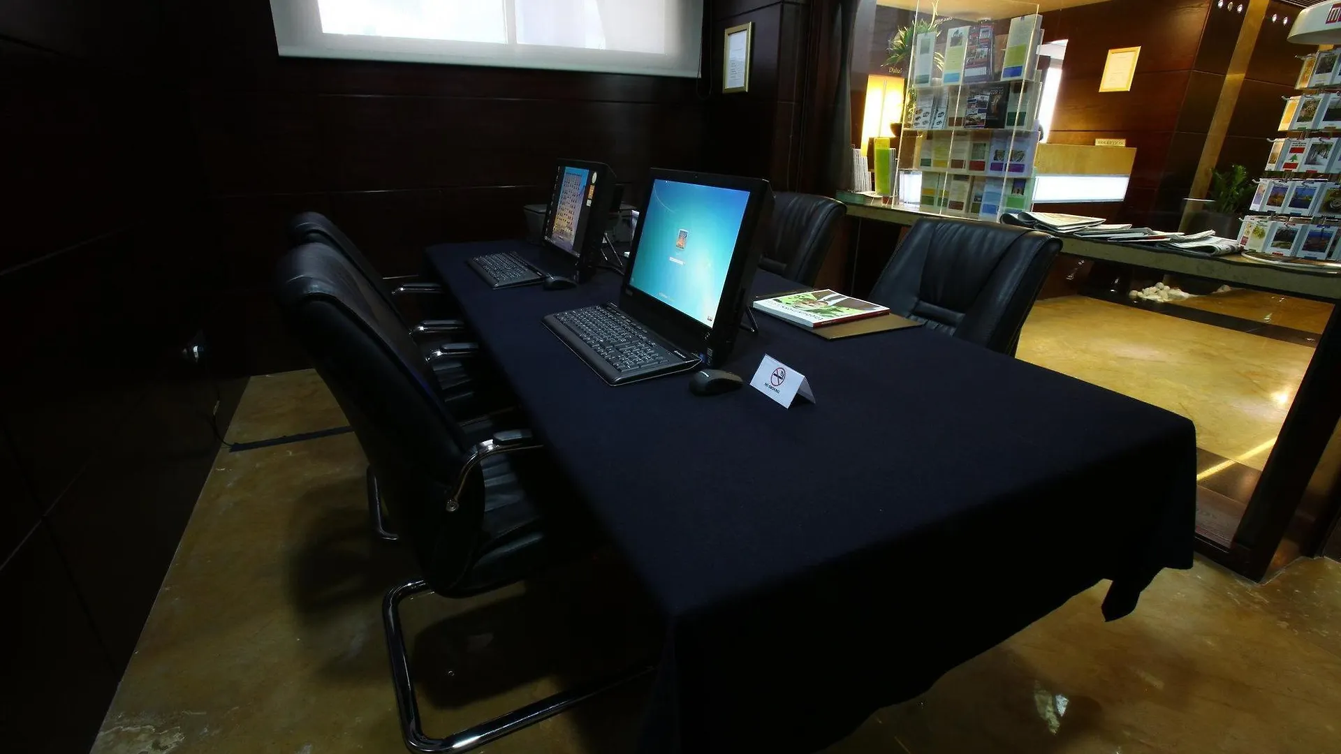 Coral Beirut Al Hamra Hotel