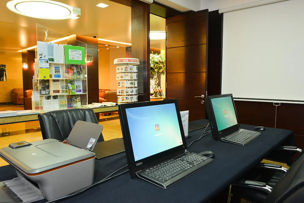 Coral Beirut Al Hamra Hotel