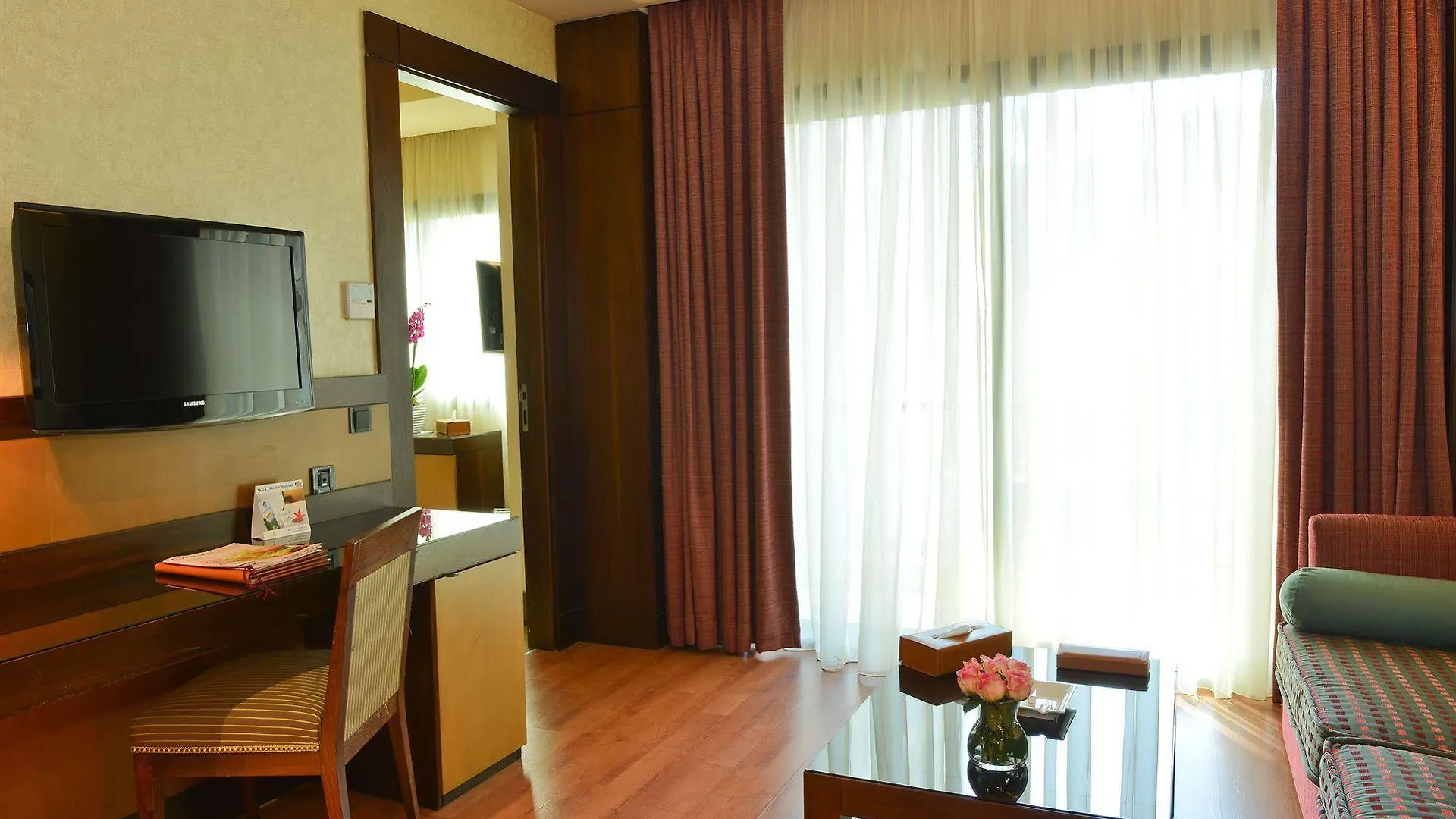 Coral Beirut Al Hamra Hotel